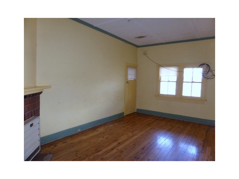 1 Sydney Street, Parkes NSW 2870