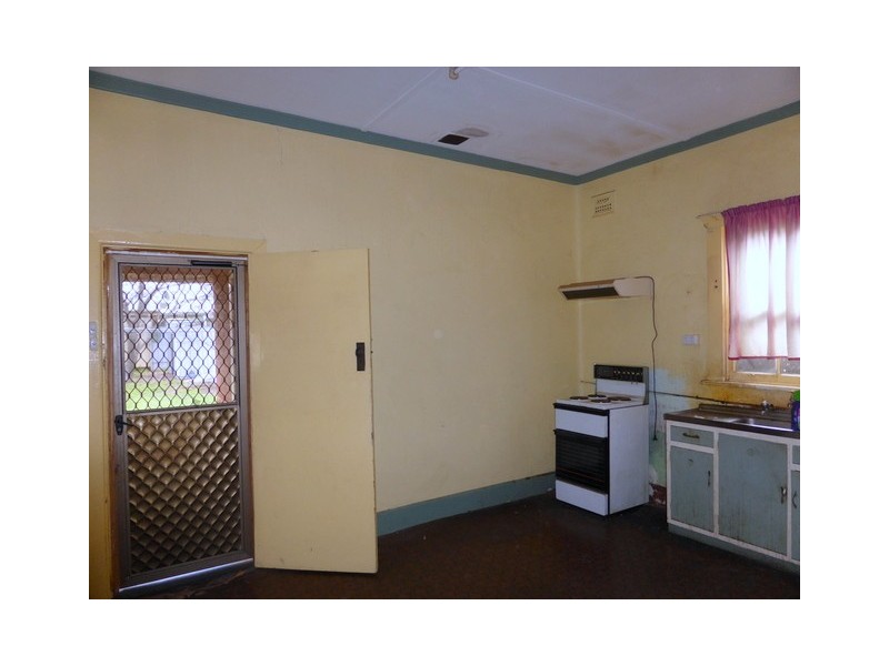 1 Sydney Street, Parkes NSW 2870