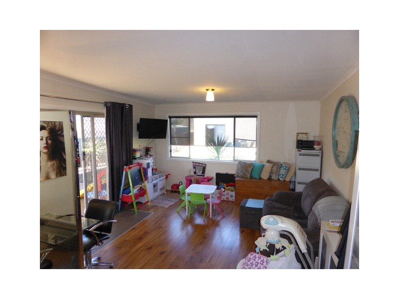 13 Lynch Street, Parkes NSW 2870