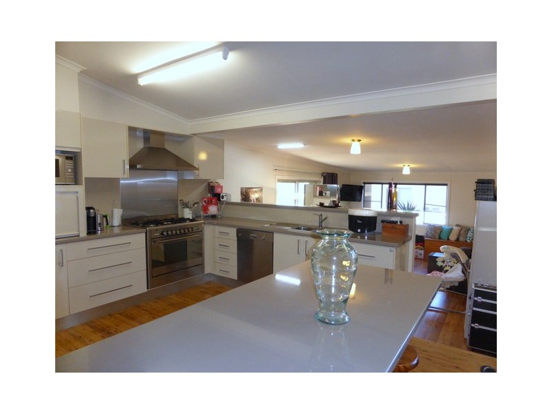 13 Lynch Street, Parkes NSW 2870