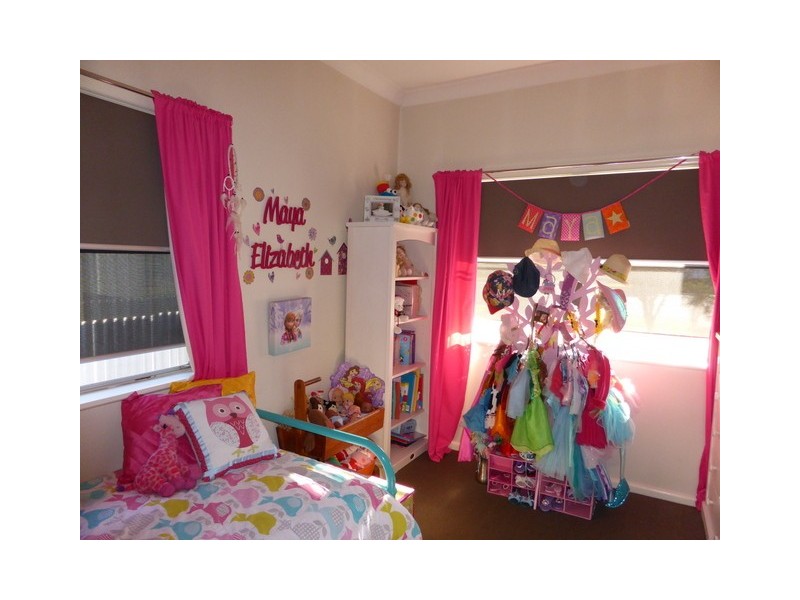 13 Lynch Street, Parkes NSW 2870