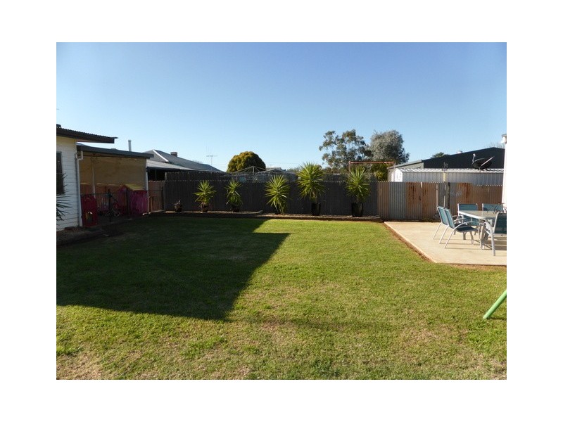 13 Lynch Street, Parkes NSW 2870