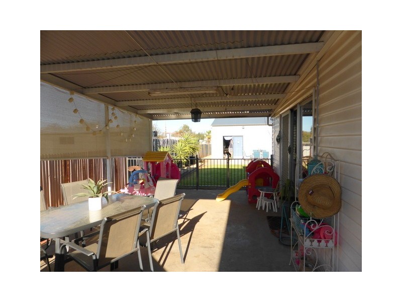 13 Lynch Street, Parkes NSW 2870