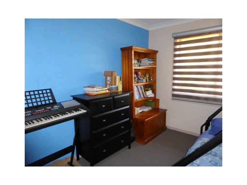 6 Cobden Place, Parkes NSW 2870