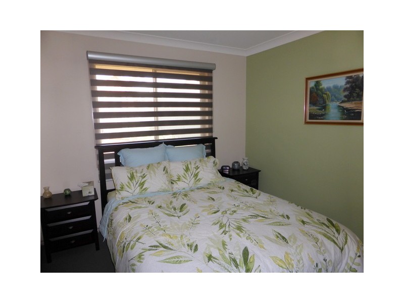 6 Cobden Place, Parkes NSW 2870