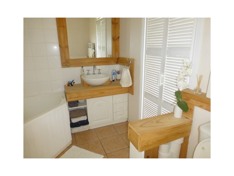 16 Dugga Street, Peak Hill NSW 2869