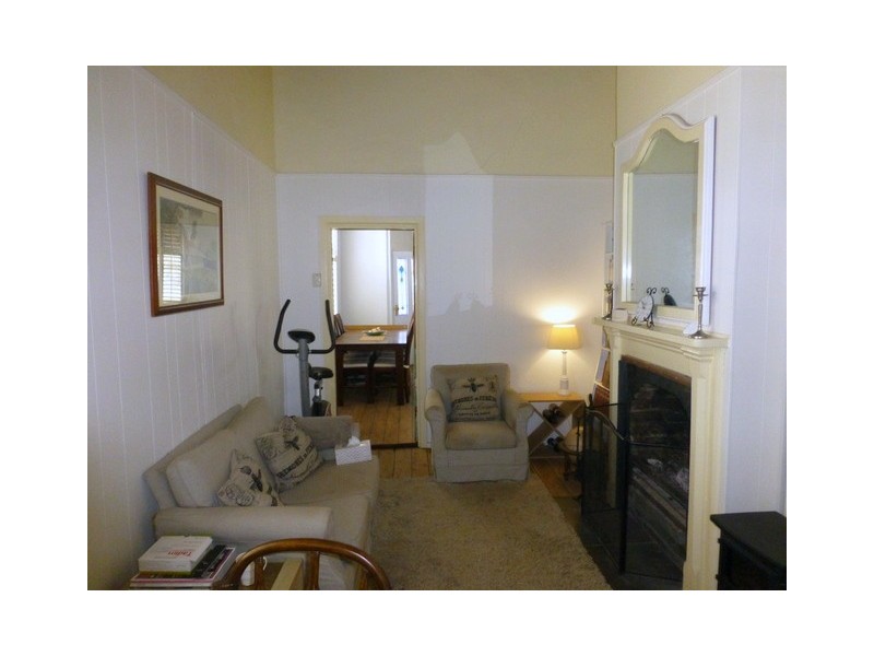 16 Dugga Street, Peak Hill NSW 2869