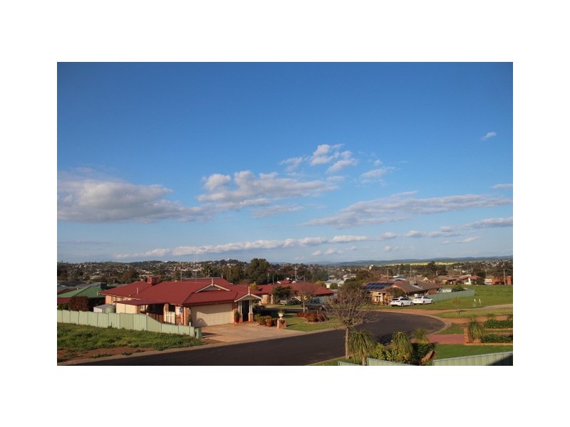 19 Alder Avenue, Parkes NSW 2870