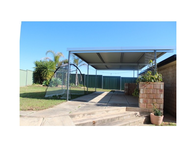 19 Alder Avenue, Parkes NSW 2870