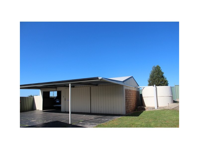 19 Alder Avenue, Parkes NSW 2870