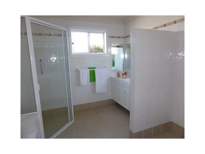 17 Thurlstone Street, Parkes NSW 2870