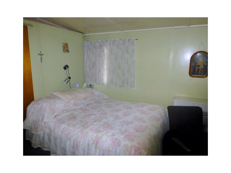 5 Lawson Street, Parkes NSW 2870