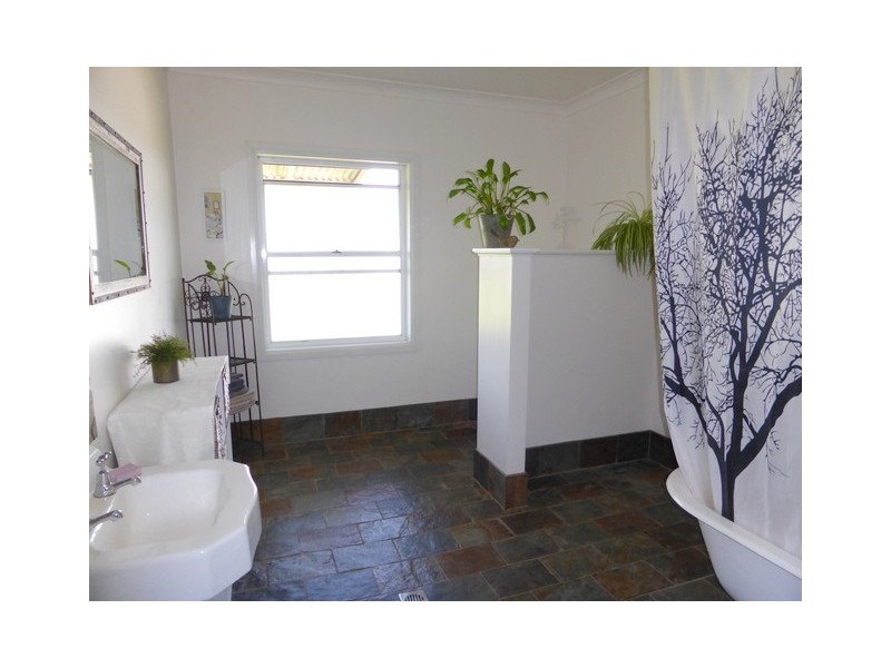 189 Tanks Road, Parkes NSW 2870