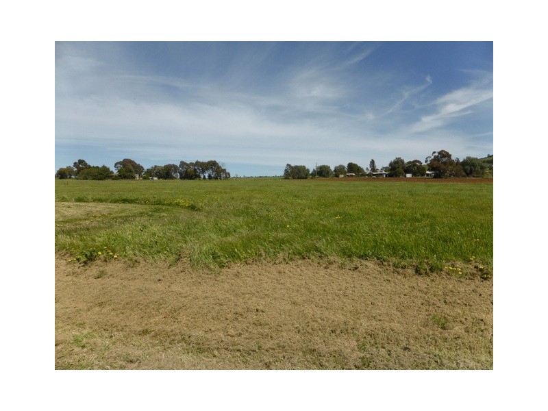 189 Tanks Road, Parkes NSW 2870