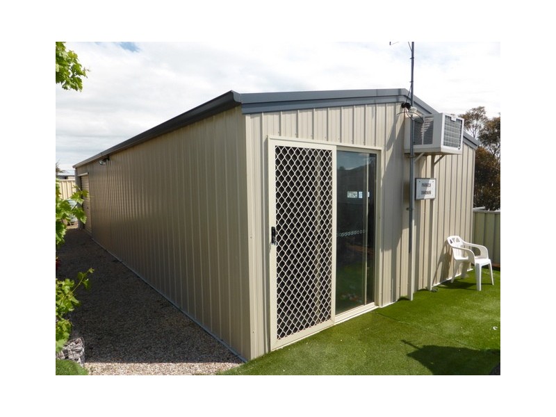 18 Vaucluse Place, Parkes NSW 2870