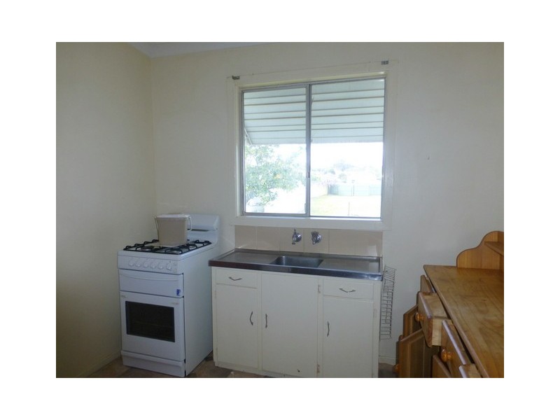 13 Talbot Street, Parkes NSW 2870