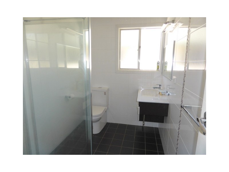 3 Waratah Street, Parkes NSW 2870