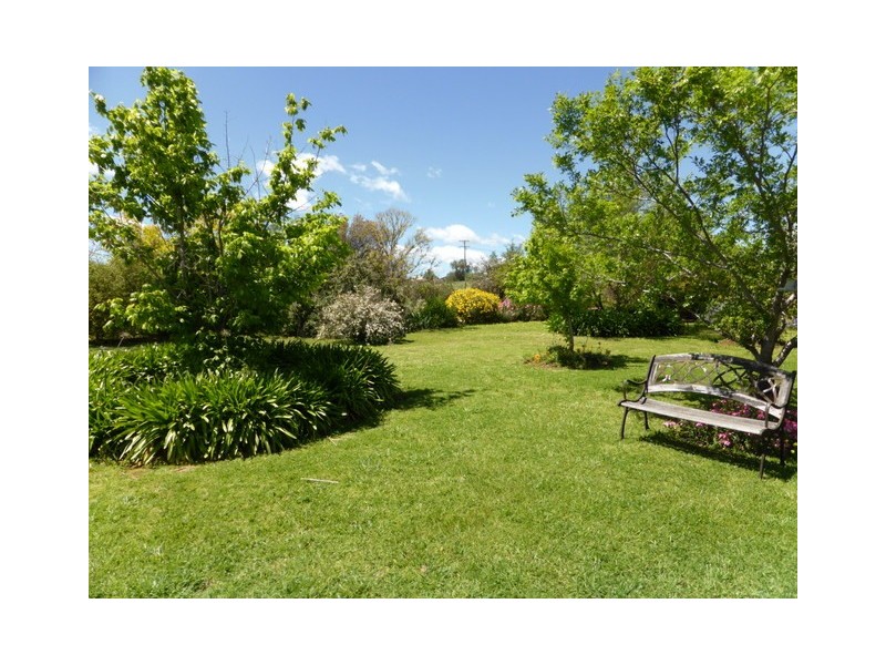 68-72 Thomas Street, Parkes NSW 2870