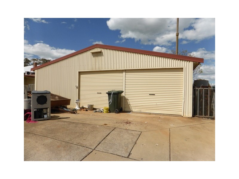 59 Victoria Street, Parkes NSW 2870