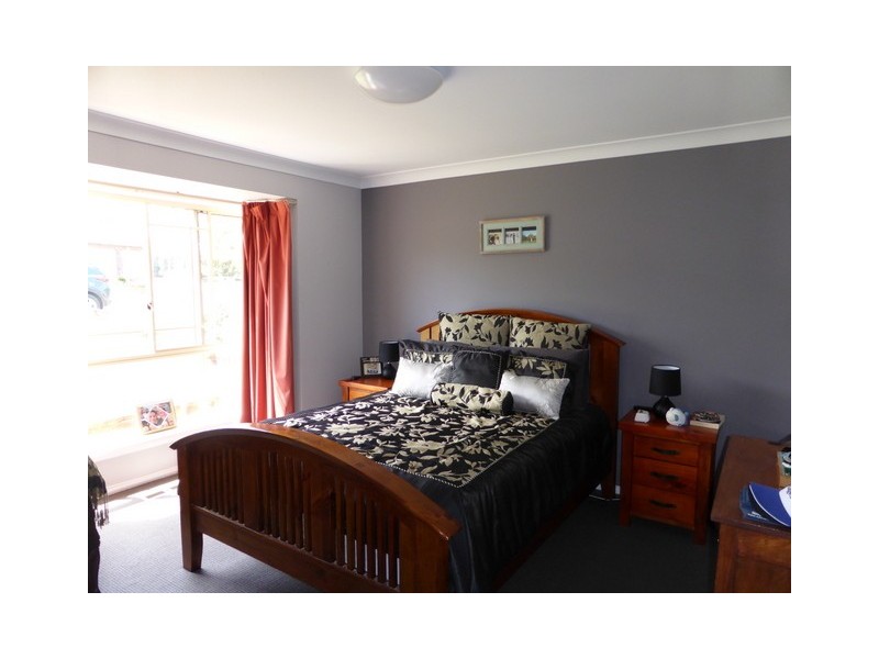 8 Glengowrie Close, Parkes NSW 2870