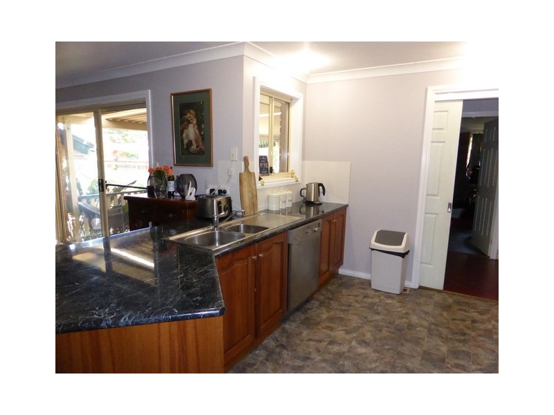 8 Glengowrie Close, Parkes NSW 2870