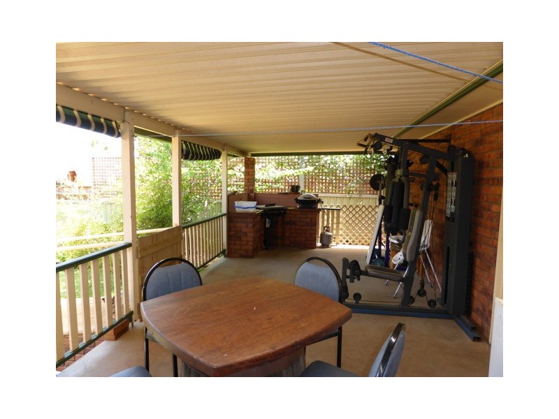 8 Glengowrie Close, Parkes NSW 2870