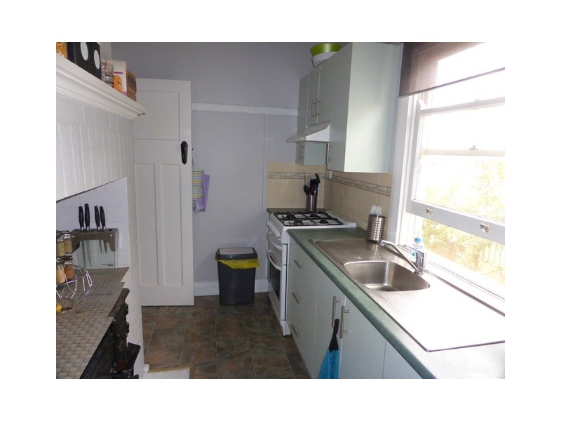 11 Bollinger Street, Parkes NSW 2870