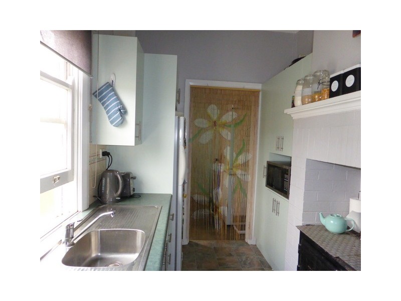 11 Bollinger Street, Parkes NSW 2870