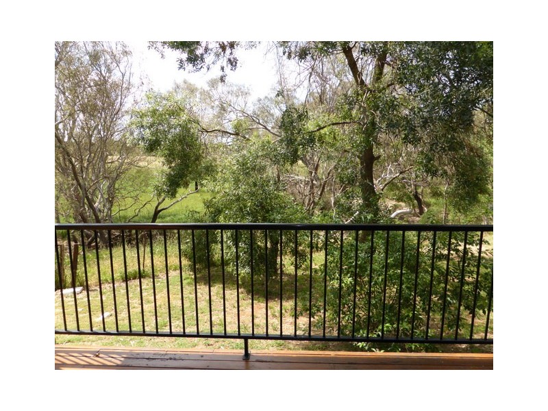 82 Pine Road, Parkes NSW 2870