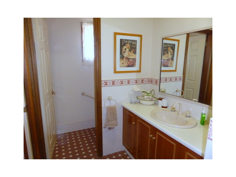 13 Phoenix Street, Parkes NSW 2870