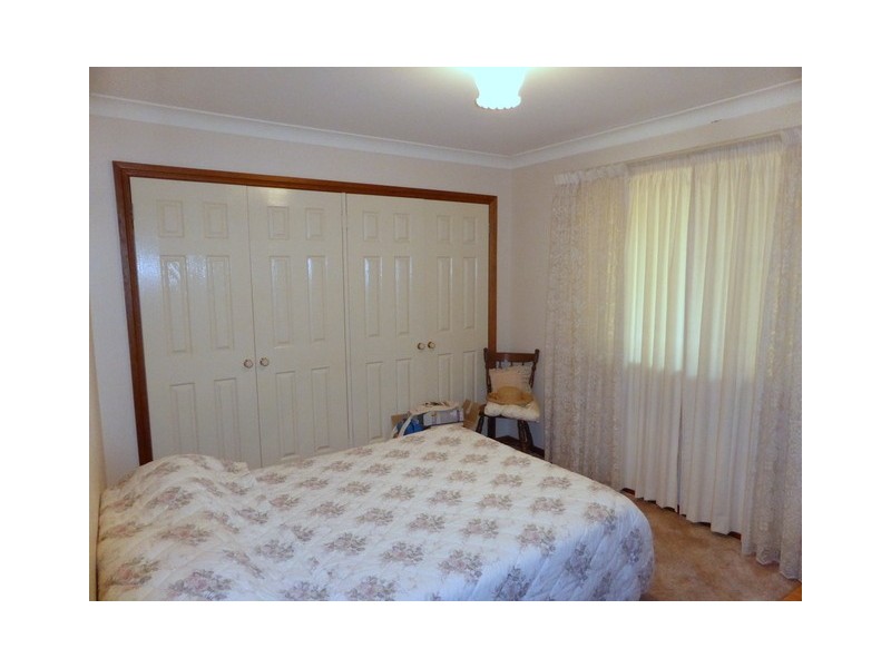 13 Phoenix Street, Parkes NSW 2870