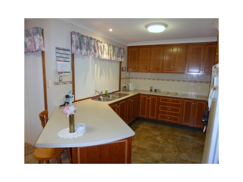 13 Phoenix Street, Parkes NSW 2870