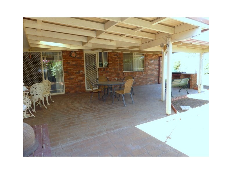 13 Phoenix Street, Parkes NSW 2870