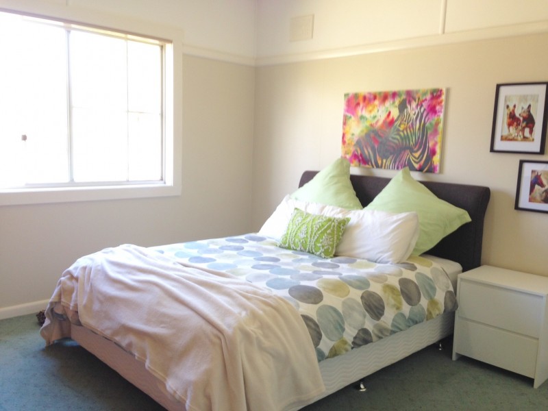 21 East Street, Parkes NSW 2870