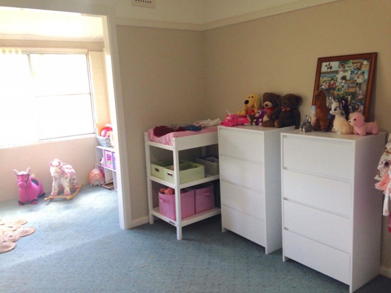 21 East Street, Parkes NSW 2870