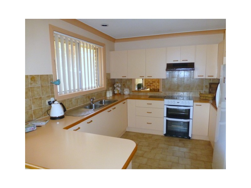 13 Hillcrest Avenue, Parkes NSW 2870