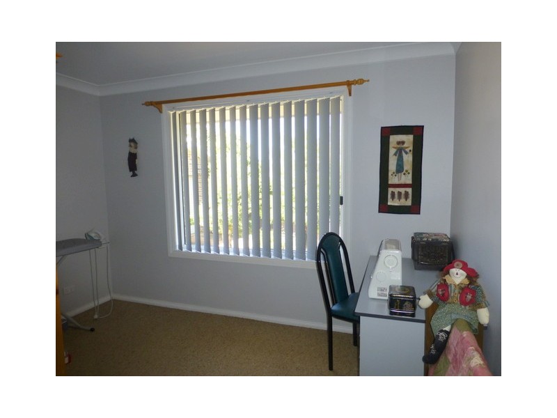 13 Hillcrest Avenue, Parkes NSW 2870
