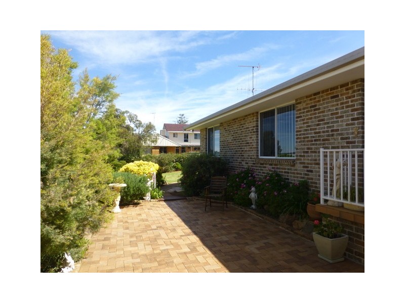13 Hillcrest Avenue, Parkes NSW 2870