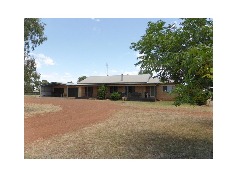 152 Cons Lane, Parkes NSW 2870