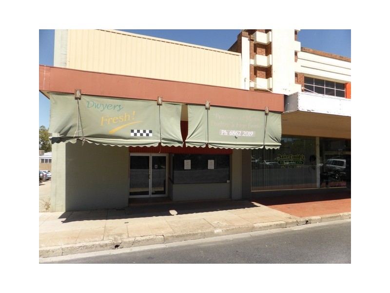 216 Clarinda Street, Parkes NSW 2870