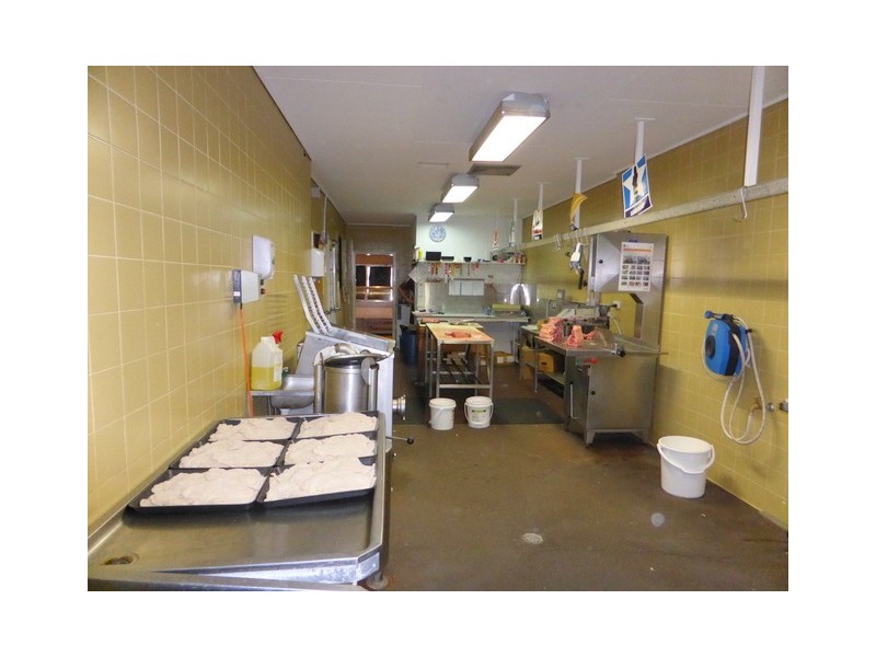 216 Clarinda Street, Parkes NSW 2870