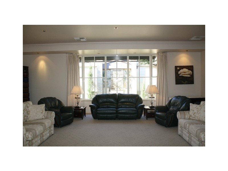 6 Lorking Street, Parkes NSW 2870