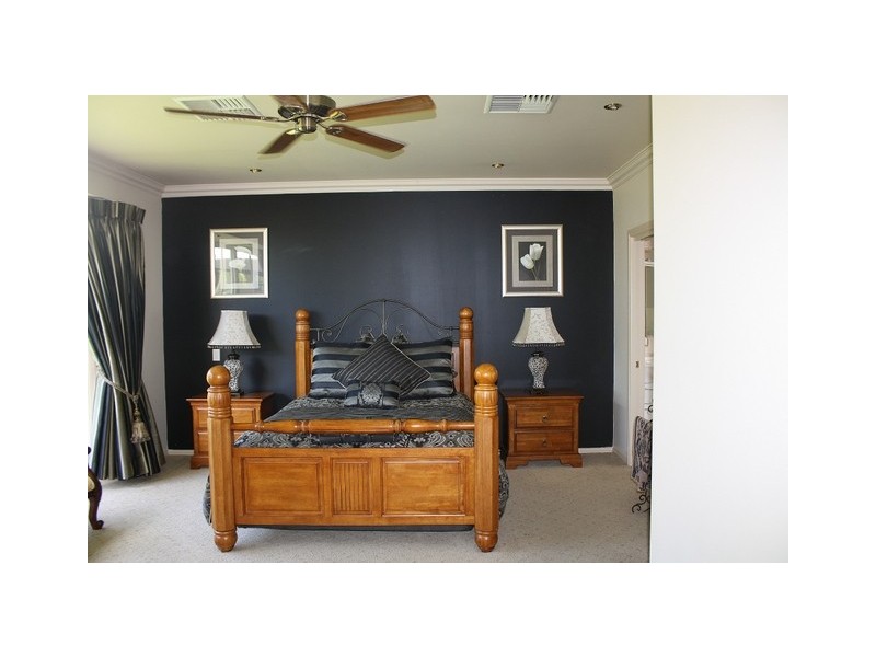 6 Lorking Street, Parkes NSW 2870