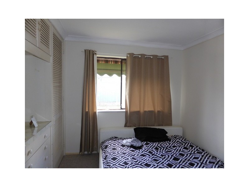 4 Best Street, Parkes NSW 2870