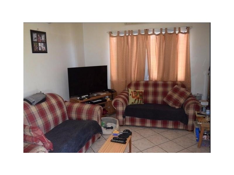 85 Victoria Street, Parkes NSW 2870