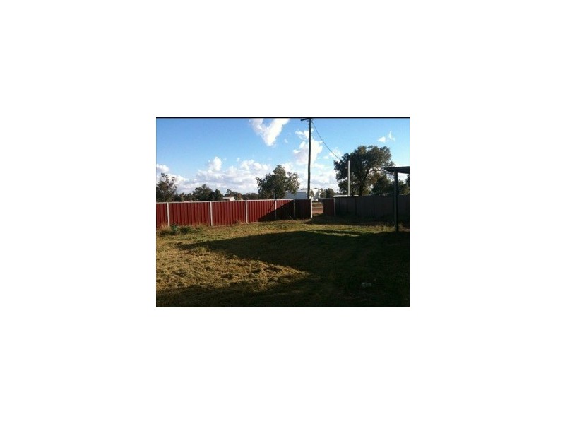 18 Brookview Street, Trundle NSW 2875