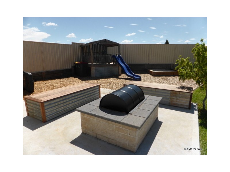 13 Alder Avenue, Parkes NSW 2870