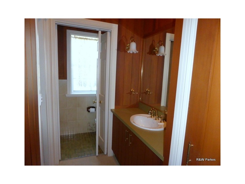 44 Jones Street, Parkes NSW 2870