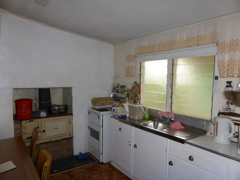 10 Bollinger Street, Parkes NSW 2870