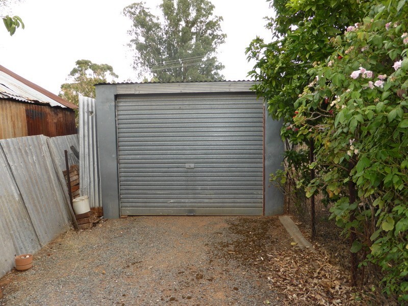 10 Bollinger Street, Parkes NSW 2870